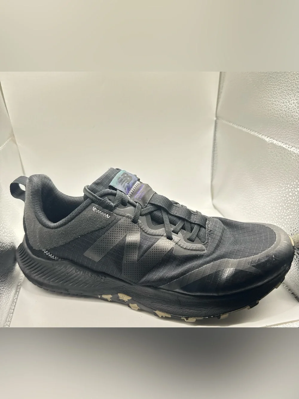New Balance NITRELv4 men's trail running shoes in black